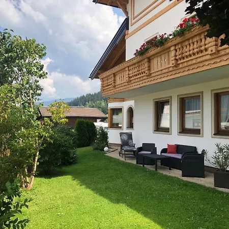 Frühstückspension Brigitte 3*