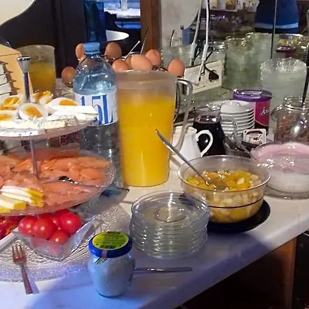 Brigitte Bed and Breakfast Φλαχάου
