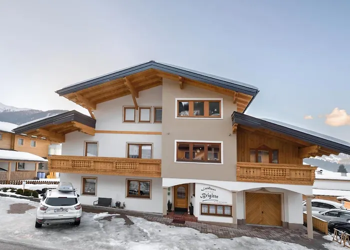 Brigitte فلاخاو